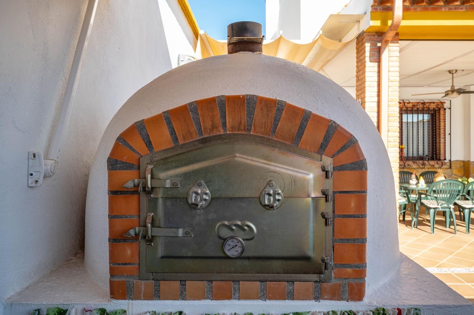 3 slaapkamer Villa te koop in Albolote met zwembad garage - € 455.000 (Ref: 9714897)