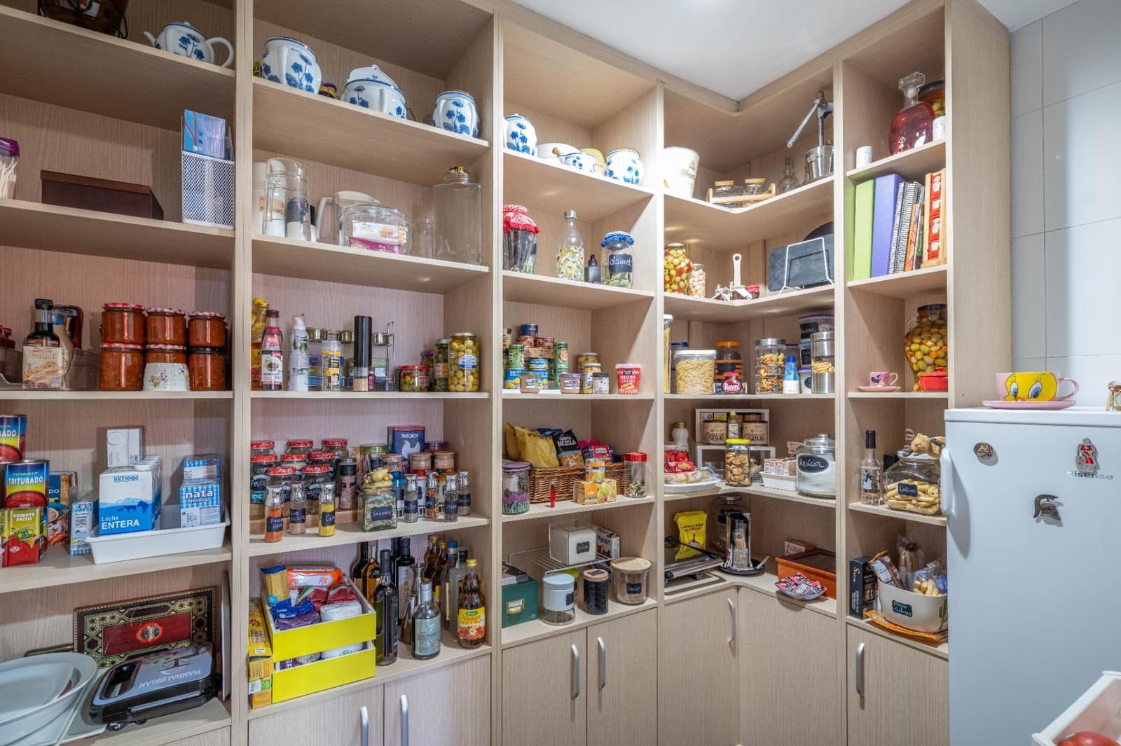 3 slaapkamer Villa te koop in Albolote met zwembad garage - € 455.000 (Ref: 9714897)