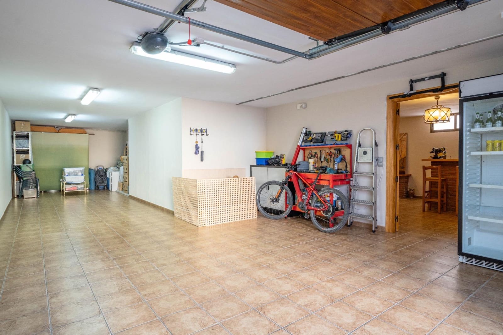 3 slaapkamer Villa te koop in Albolote met zwembad garage - € 455.000 (Ref: 9714897)