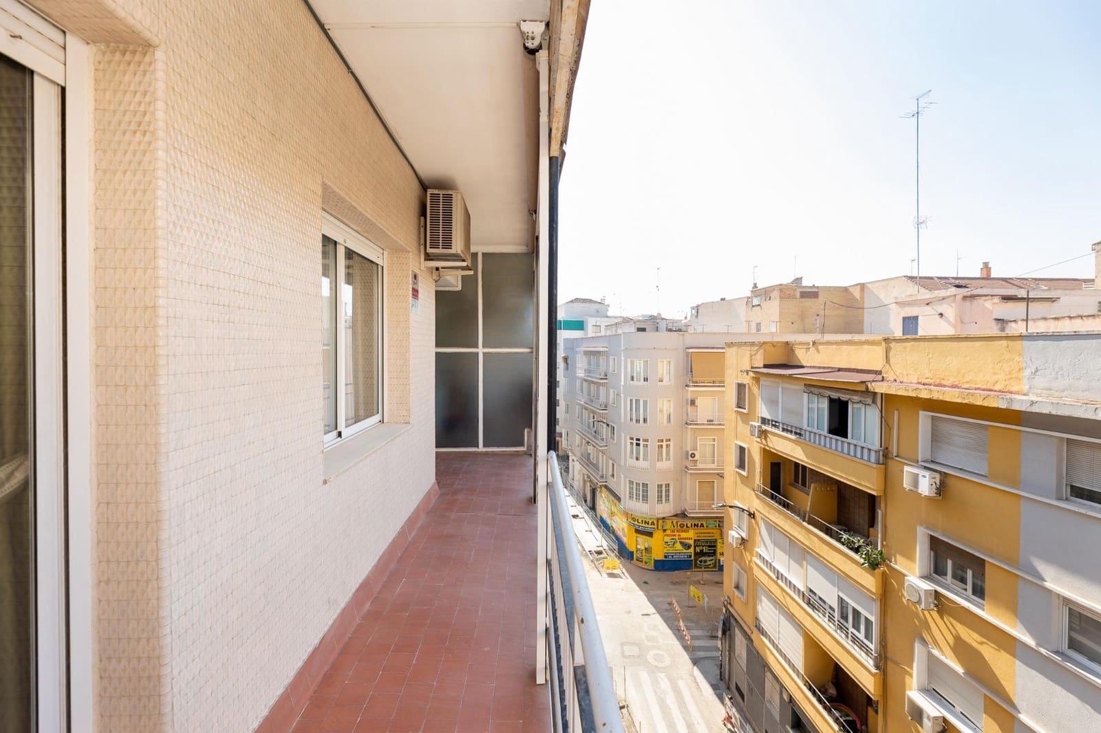 4 bedroom Flat for sale in Granada city - € 419,000 (Ref: 9719883)