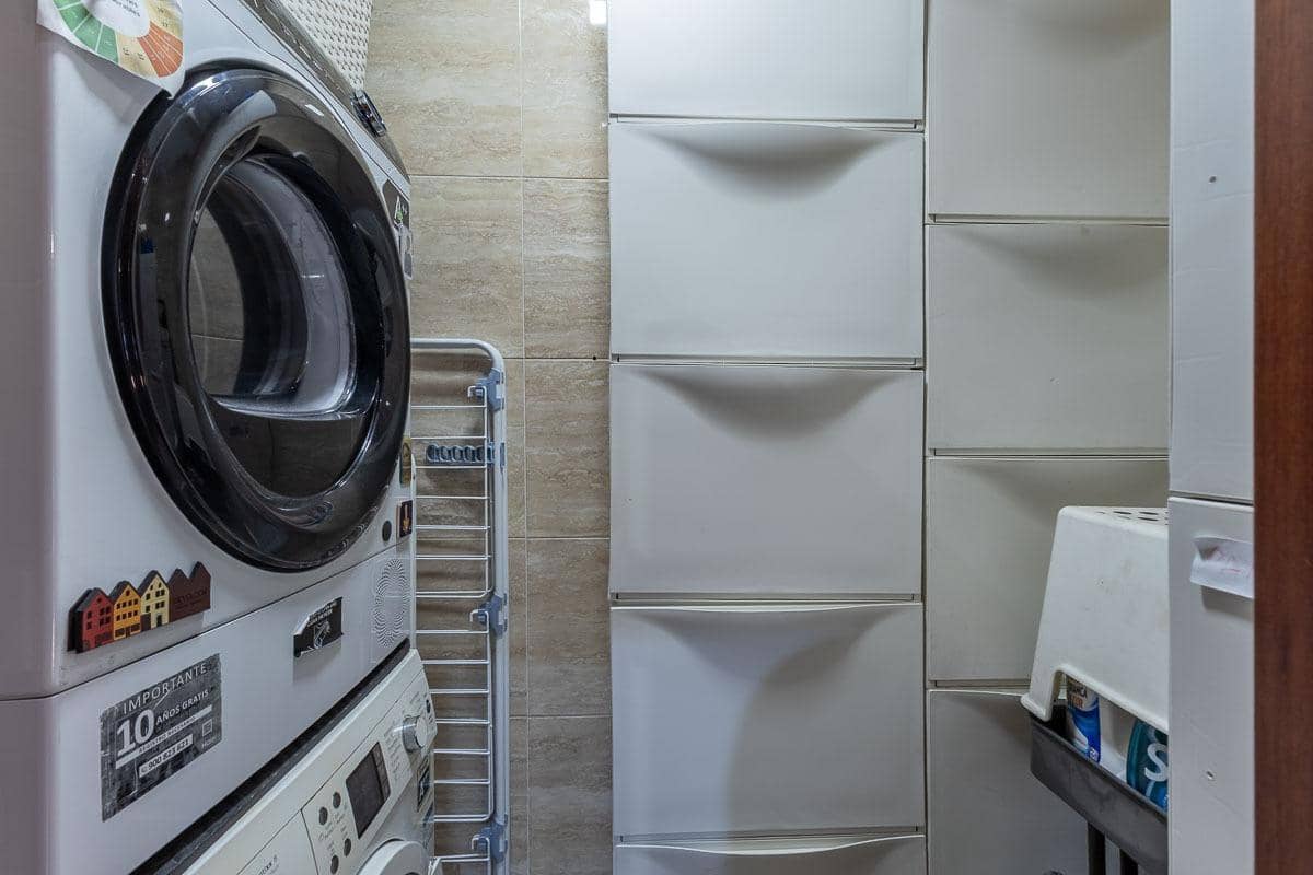 4 chambre Appartement à vendre à Grenade ville avec piscine garage - 540 000 € (Ref: 9726617)