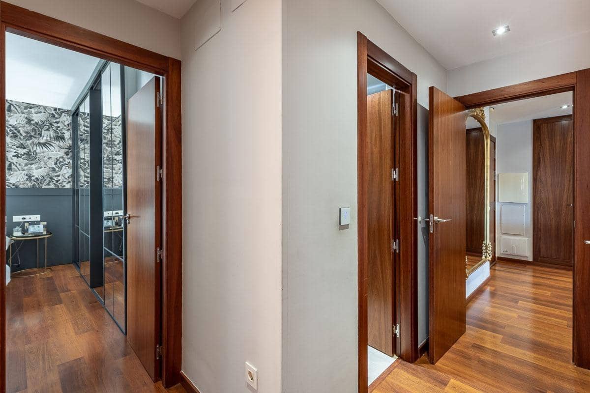 4 camera da letto Appartamento in vendita in Granada citta con piscina garage - 540.000 € (Rif: 9726618)