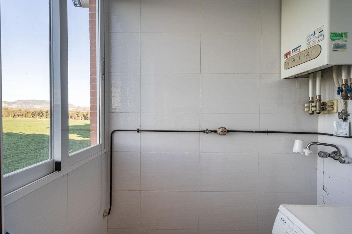 3 bedroom Flat for sale in Atarfe with pool garage - € 199,500 (Ref: 9726619)