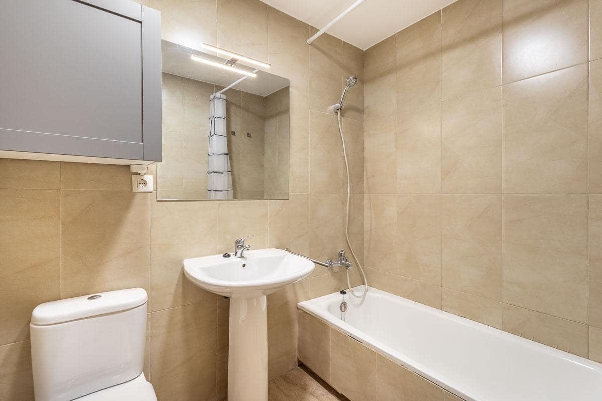 3 bedroom Flat for sale in Atarfe with pool garage - € 199,500 (Ref: 9726619)