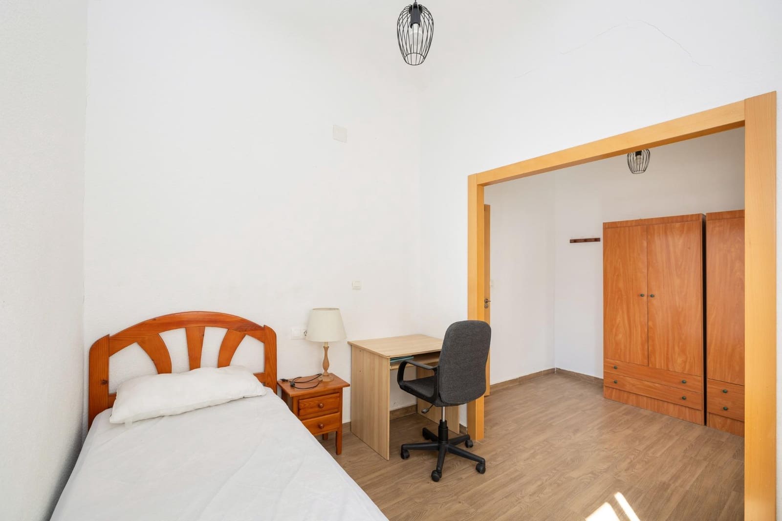 3 bedroom Flat for sale in Granada city - € 235,000 (Ref: 9732065)