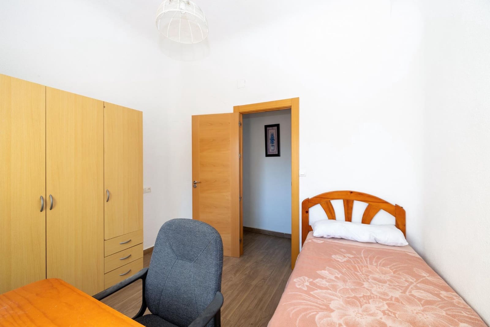 3 bedroom Flat for sale in Granada city - € 235,000 (Ref: 9732065)