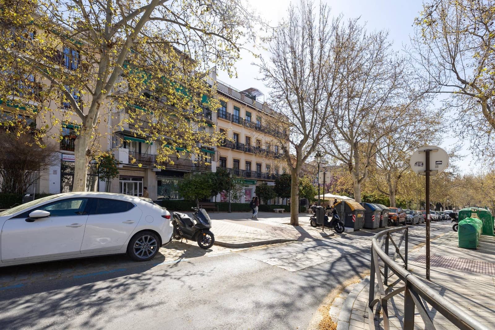 3 bedroom Flat for sale in Granada city - € 235,000 (Ref: 9732065)