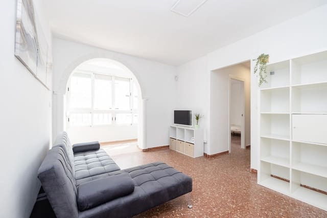 3 soveværelse Lejlighed til salg i Granada by med garage - € 130.000 (Ref: 9732066)