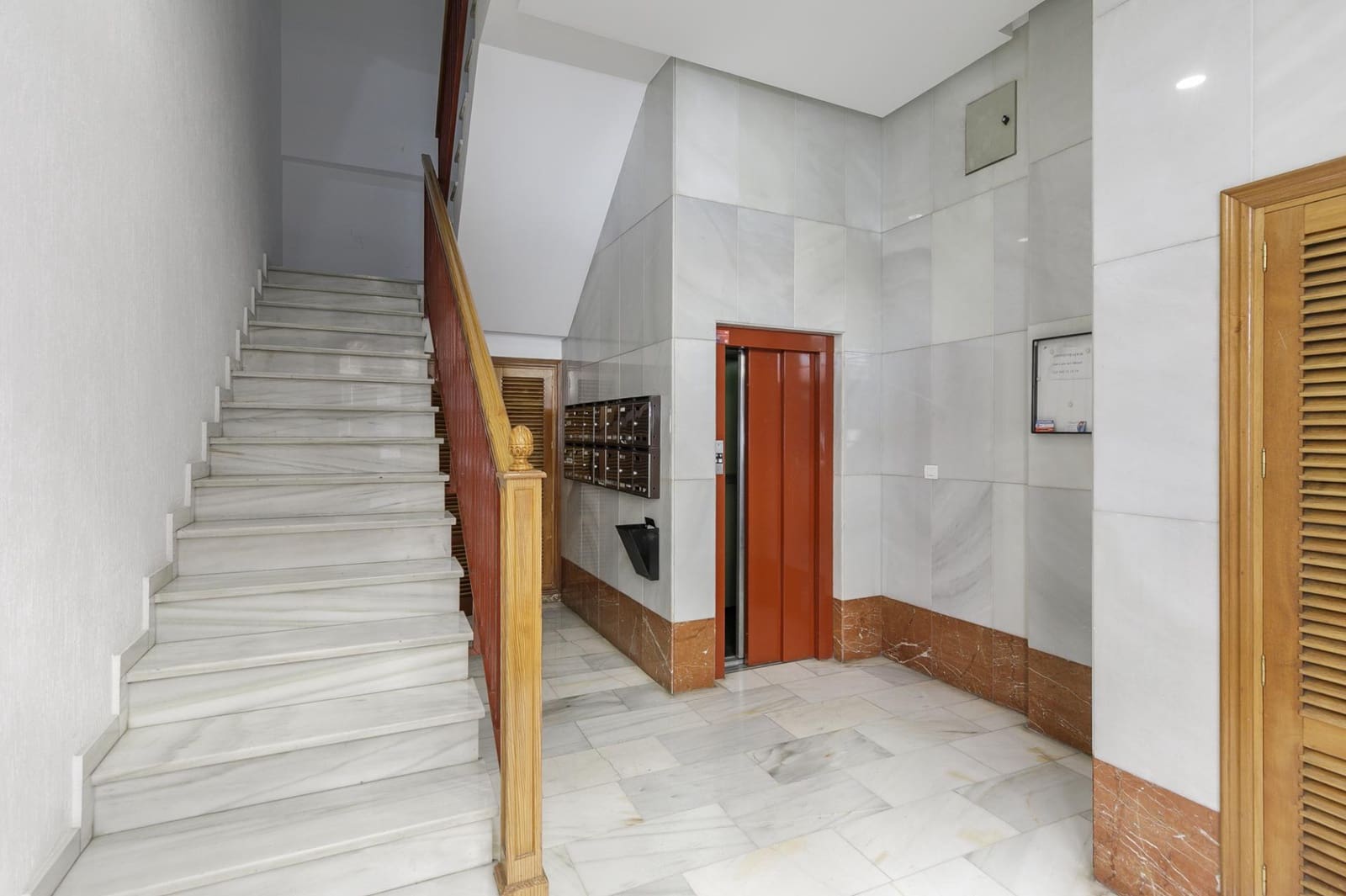 2 quarto Apartamento para venda em Granada cidade - 225 000 € (Ref: 9732067)