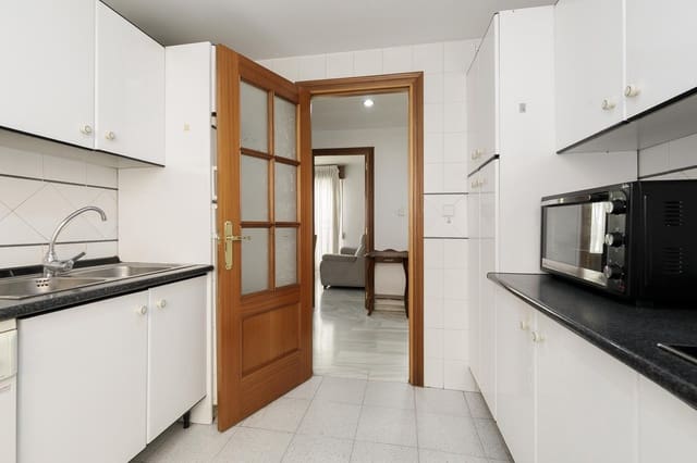 2 quarto Apartamento para venda em Granada cidade - 225 000 € (Ref: 9732067)