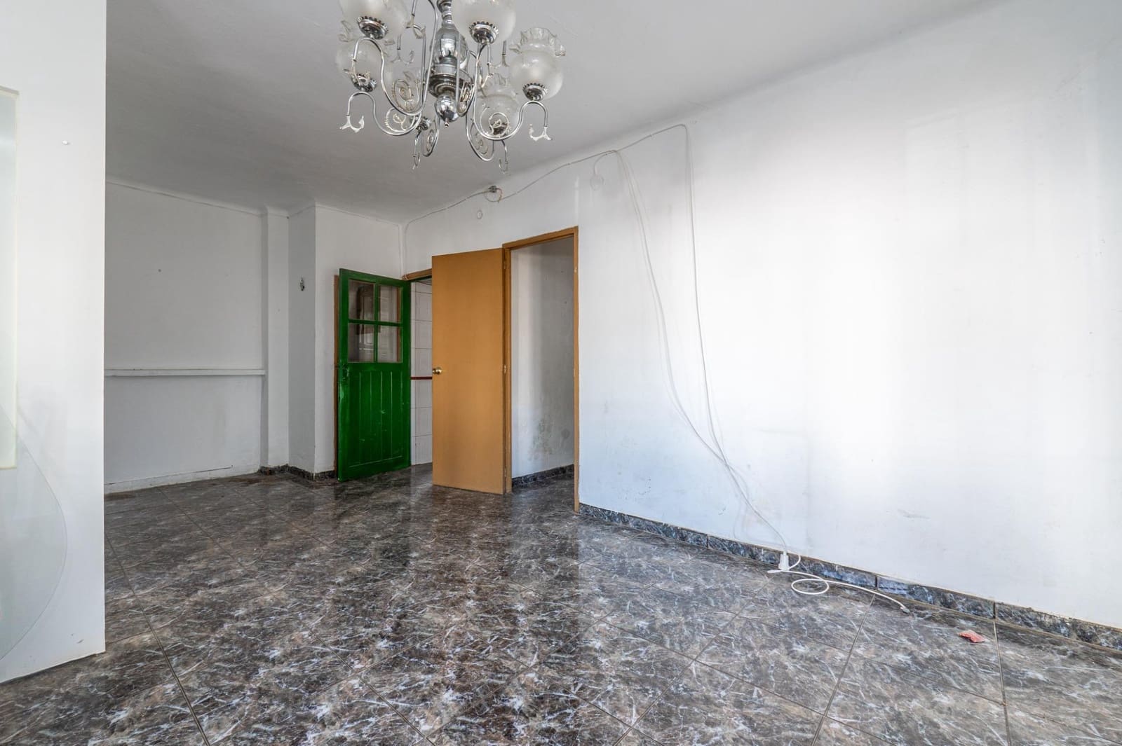 4 slaapkamer Huis te koop in Albolote - € 230.000 (Ref: 9732071)