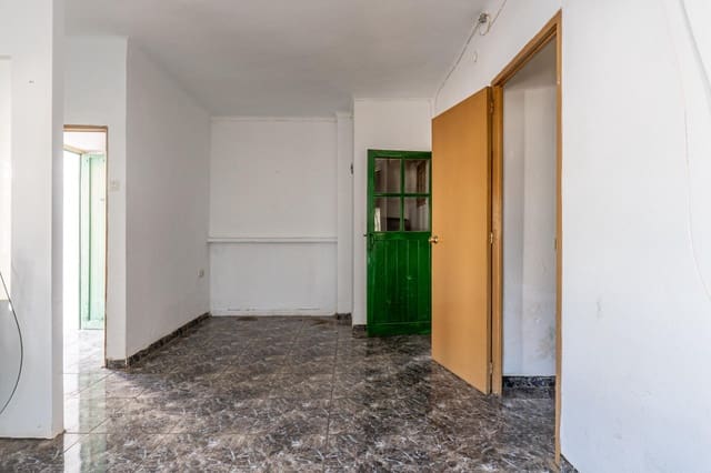 4 slaapkamer Huis te koop in Albolote - € 230.000 (Ref: 9732071)
