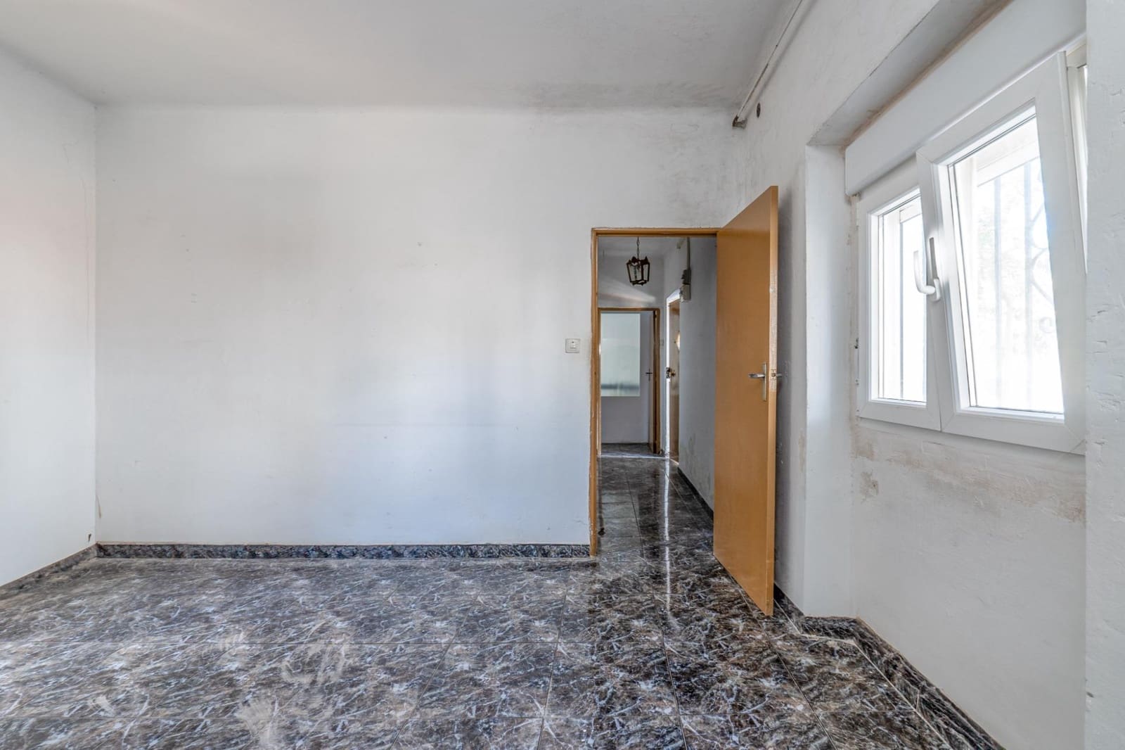 4 slaapkamer Huis te koop in Albolote - € 230.000 (Ref: 9732071)