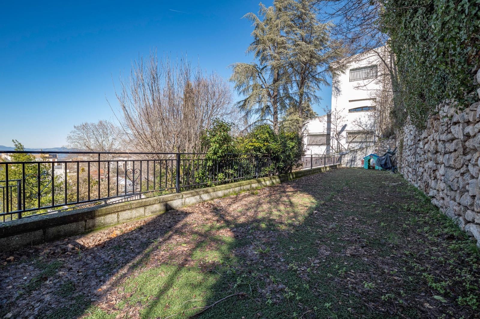 4 slaapkamer Huis te koop in Viznar met zwembad garage - € 214.900 (Ref: 9733860)