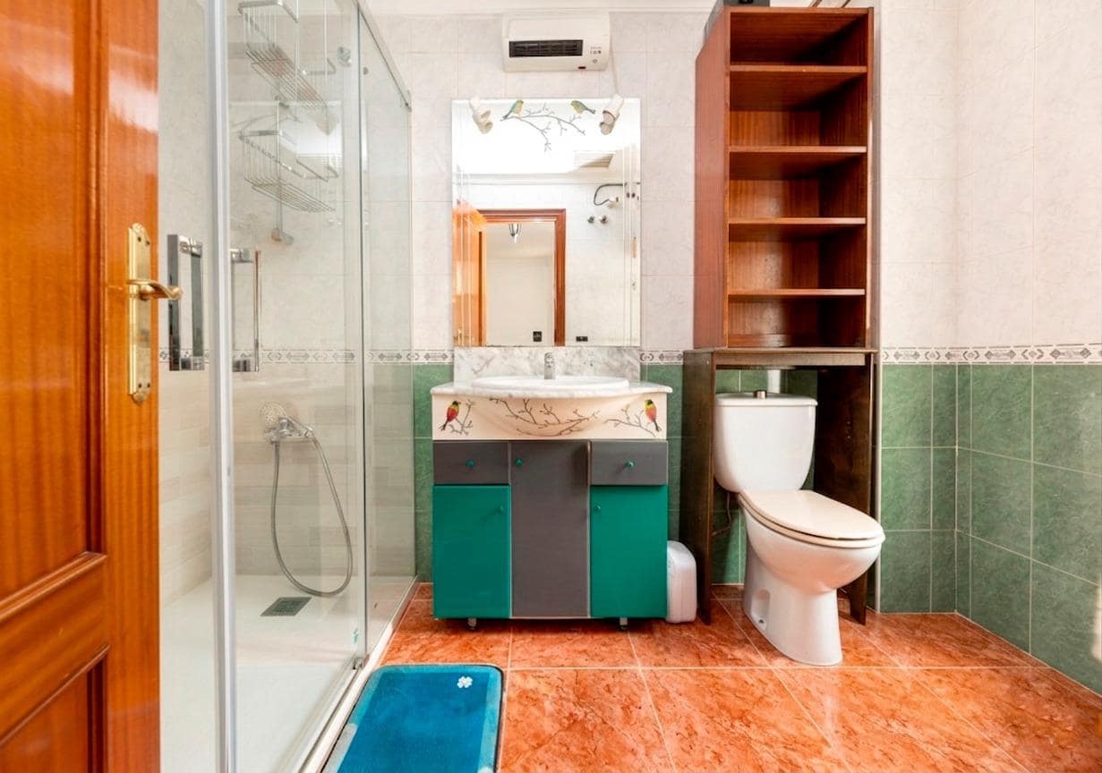 3 bedroom Terraced Villa for sale in Cenes de la Vega with garage - € 215,000 (Ref: 9735551)