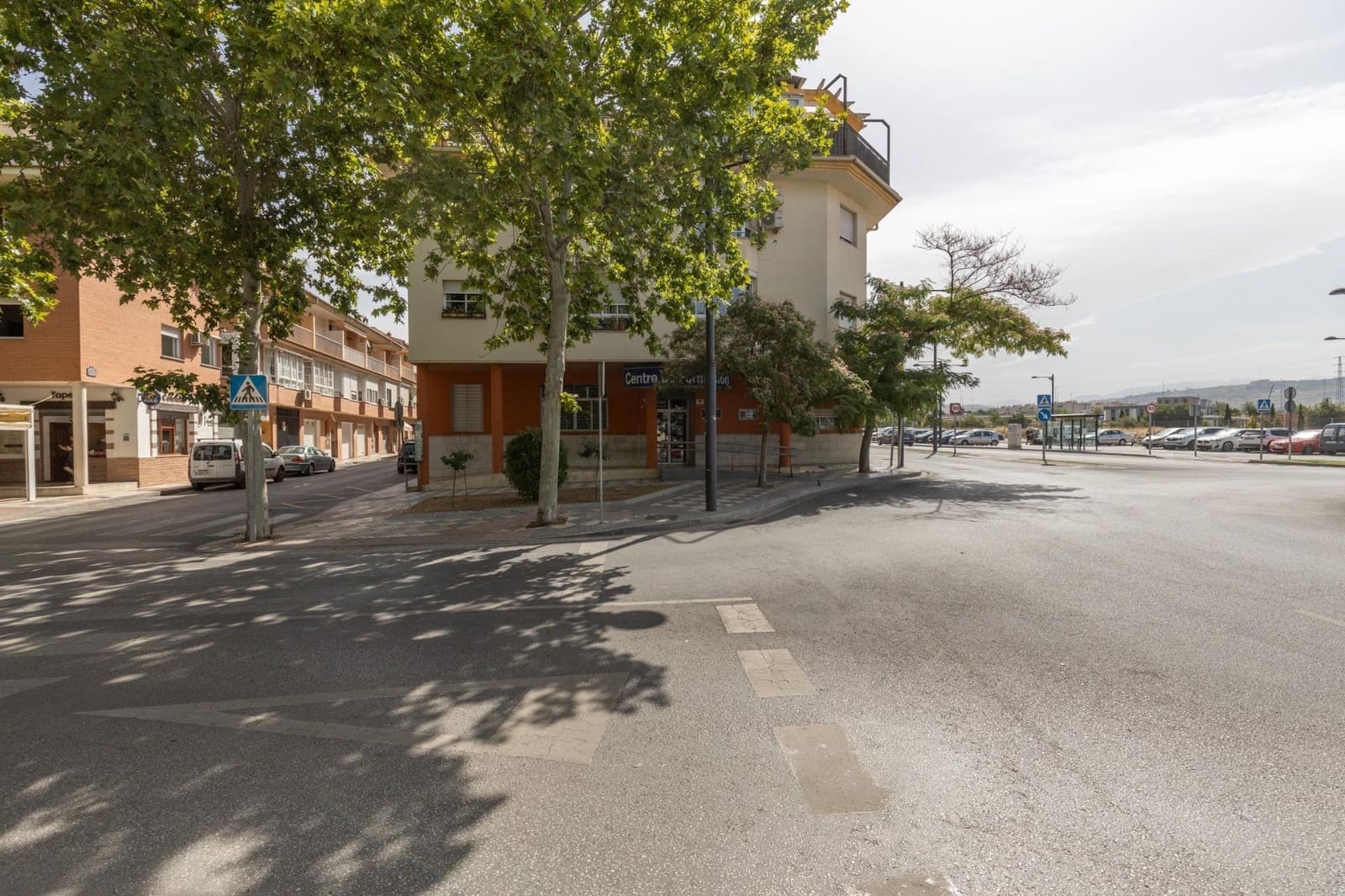 3 bedroom Terraced Villa for sale in Maracena with garage - € 279,900 (Ref: 9735552)