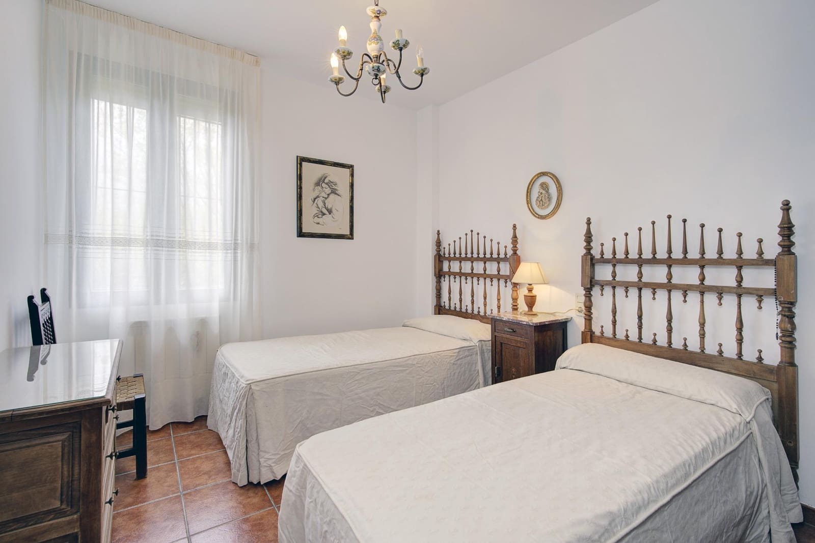 Finca/Casa Rural de 4 habitaciones en Granada ciudad en venta con garaje - 599.900 € (Ref: 9743107)