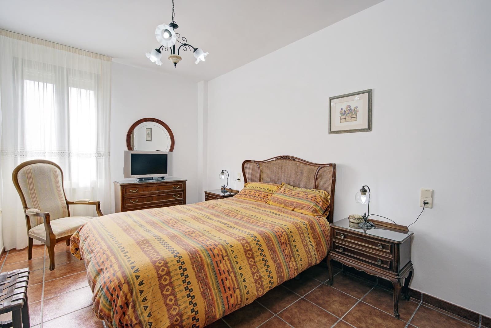 Finca/Casa Rural de 4 habitaciones en Granada ciudad en venta con garaje - 599.900 € (Ref: 9743107)