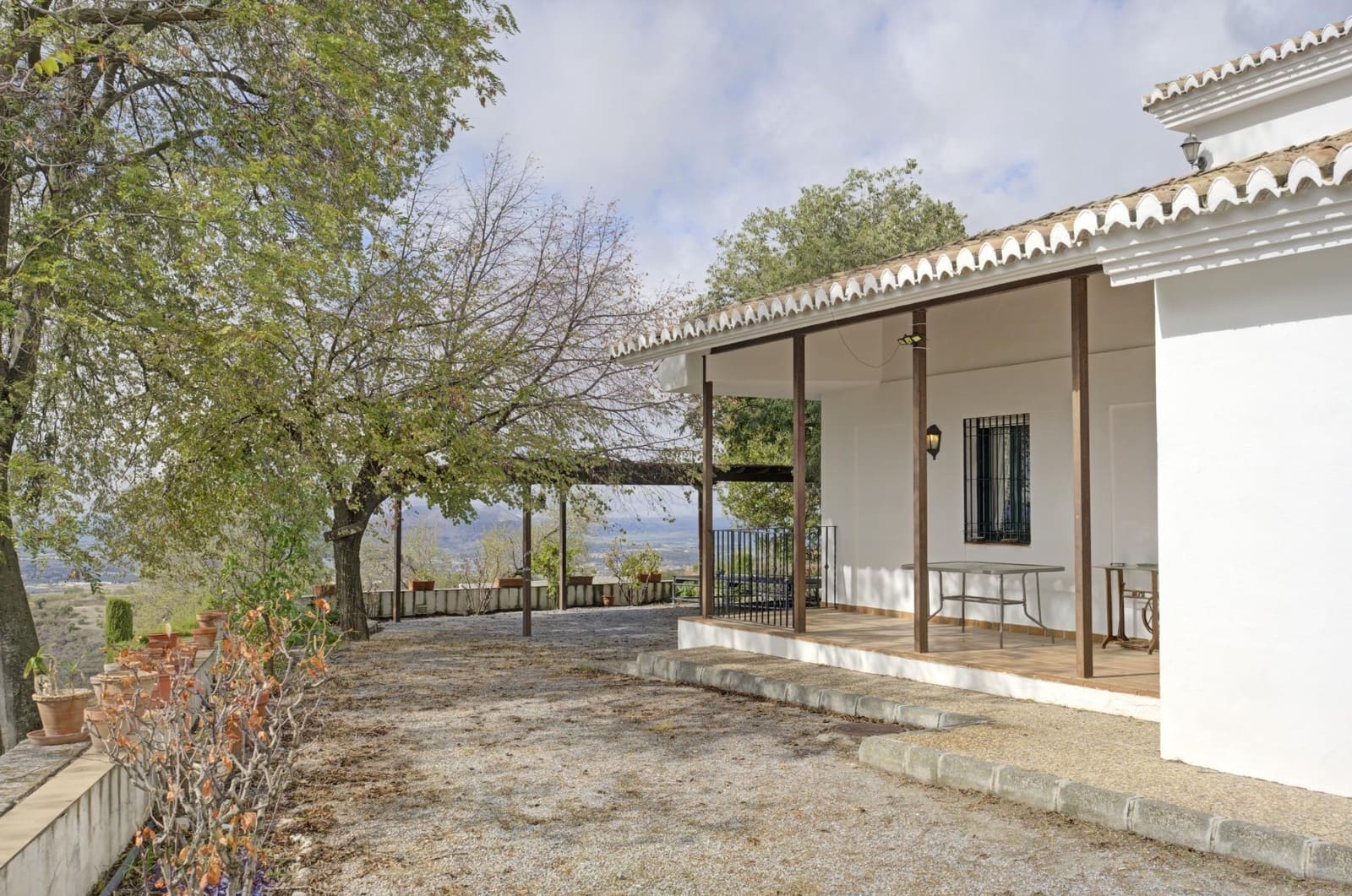 Finca/Casa Rural de 4 habitaciones en Granada ciudad en venta con garaje - 599.900 € (Ref: 9743107)