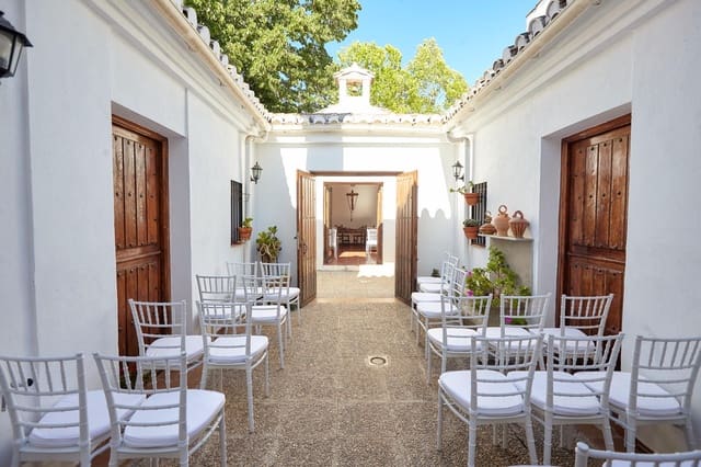 Finca/Casa Rural de 4 habitaciones en Granada ciudad en venta con garaje - 599.900 € (Ref: 9743107)