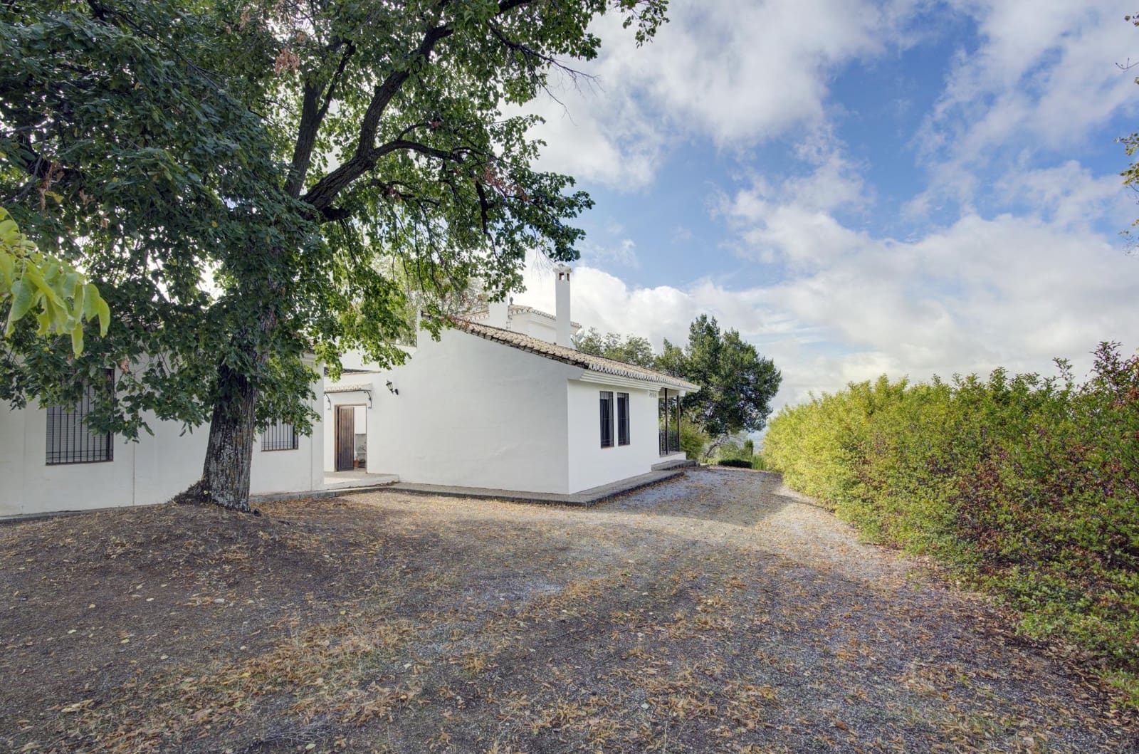 Finca/Casa Rural de 4 habitaciones en Granada ciudad en venta con garaje - 599.900 € (Ref: 9743107)