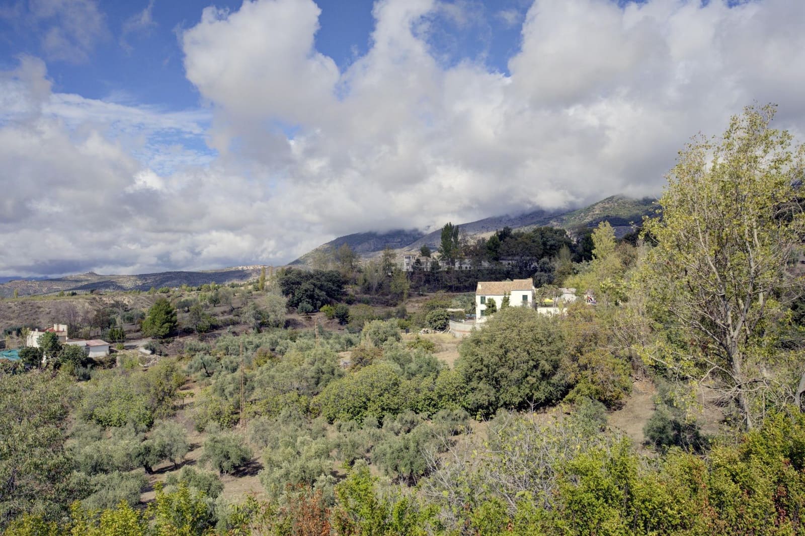 Finca/Casa Rural de 4 habitaciones en Granada ciudad en venta con garaje - 599.900 € (Ref: 9743107)