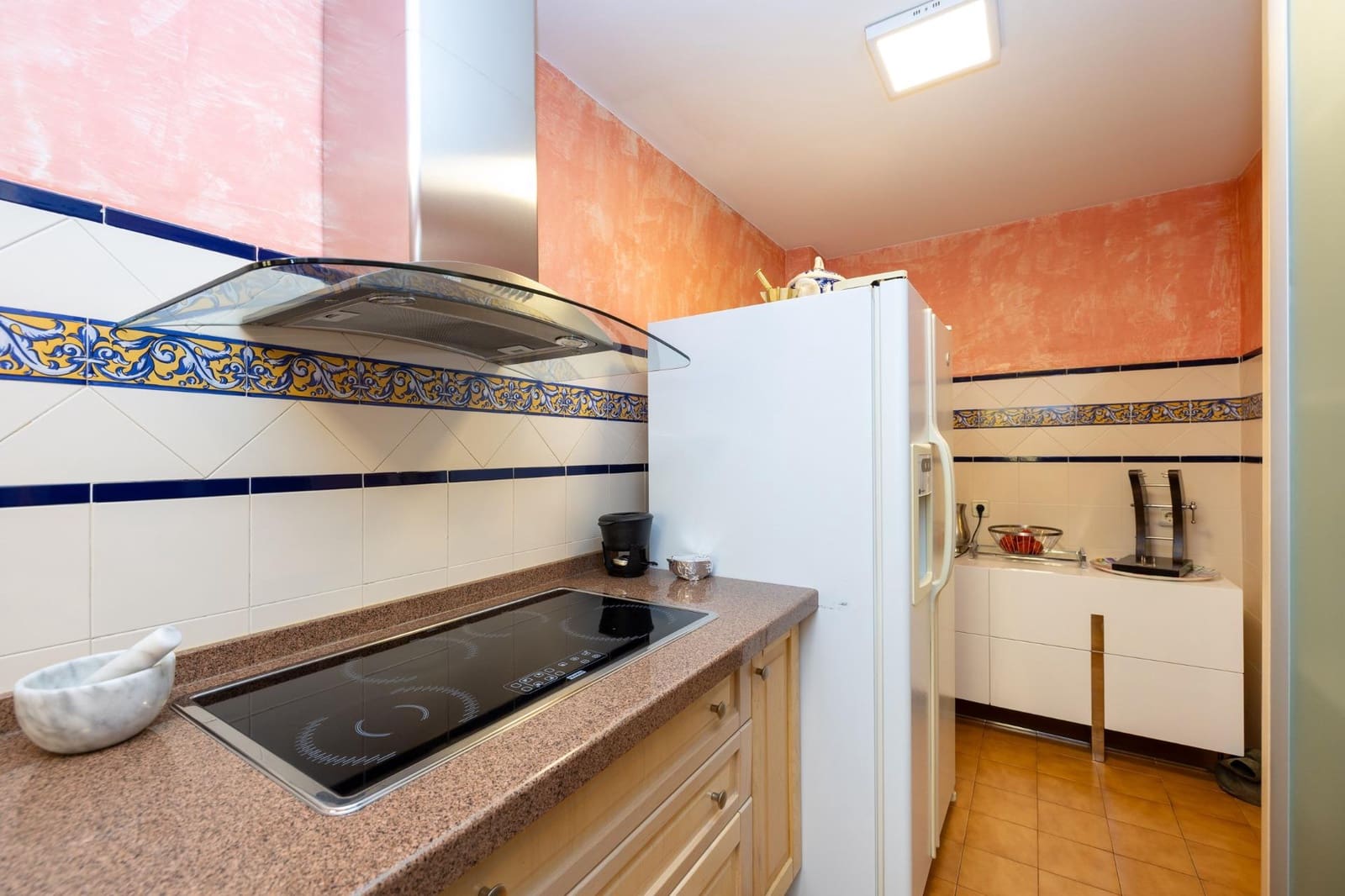 5 bedroom Terraced Villa for sale in Granada city with pool garage - € 540,000 (Ref: 9747874)