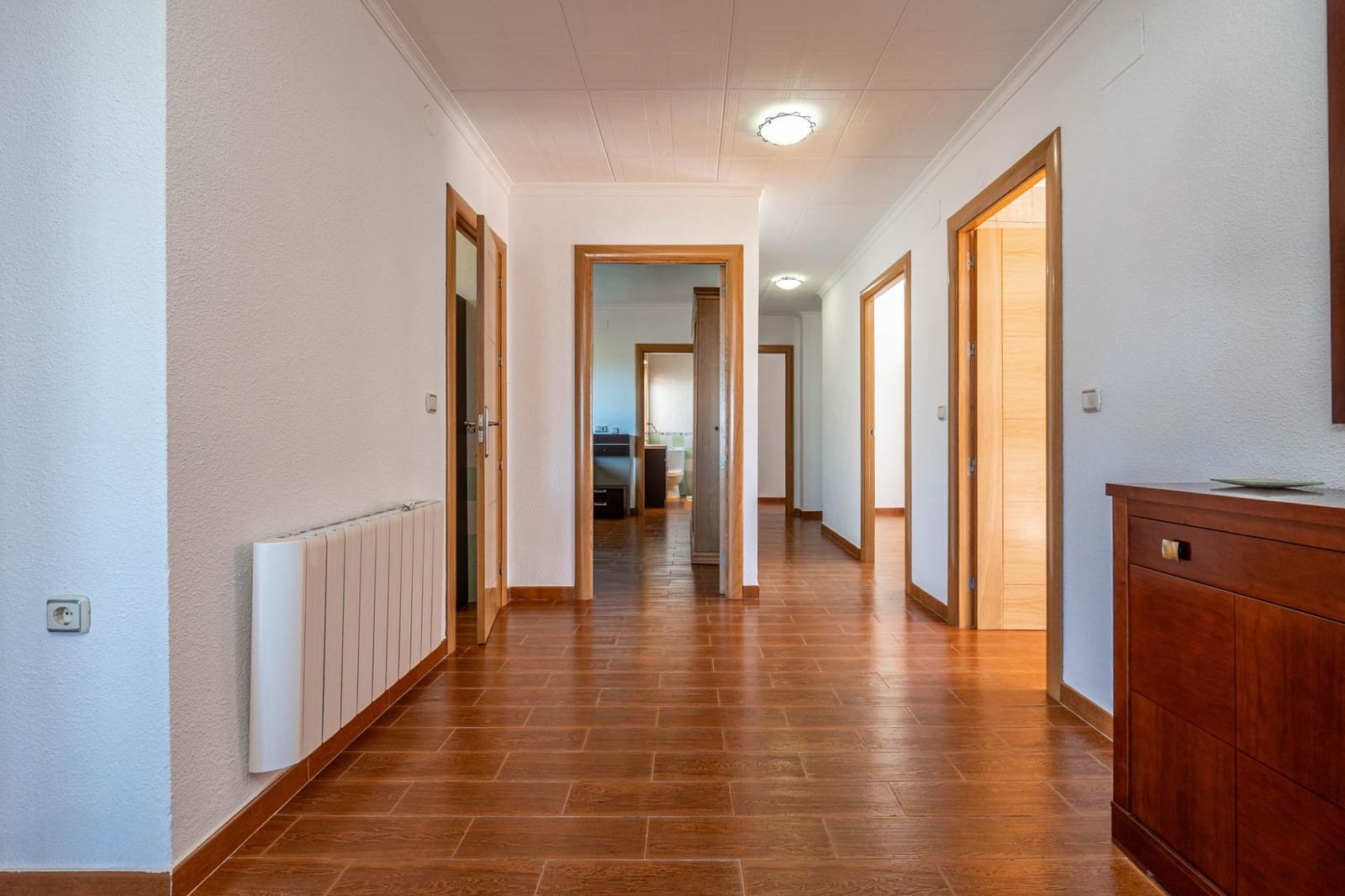 6 soveværelse Villa til salg i Peligros med garage - € 415.000 (Ref: 9751985)