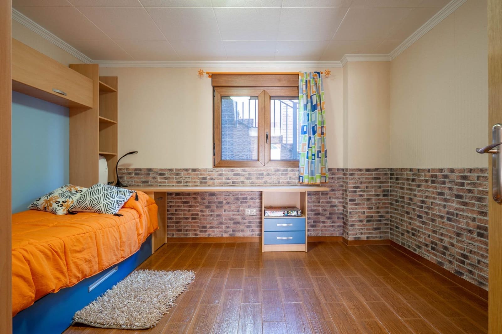 6 soveværelse Villa til salg i Peligros med garage - € 415.000 (Ref: 9751985)