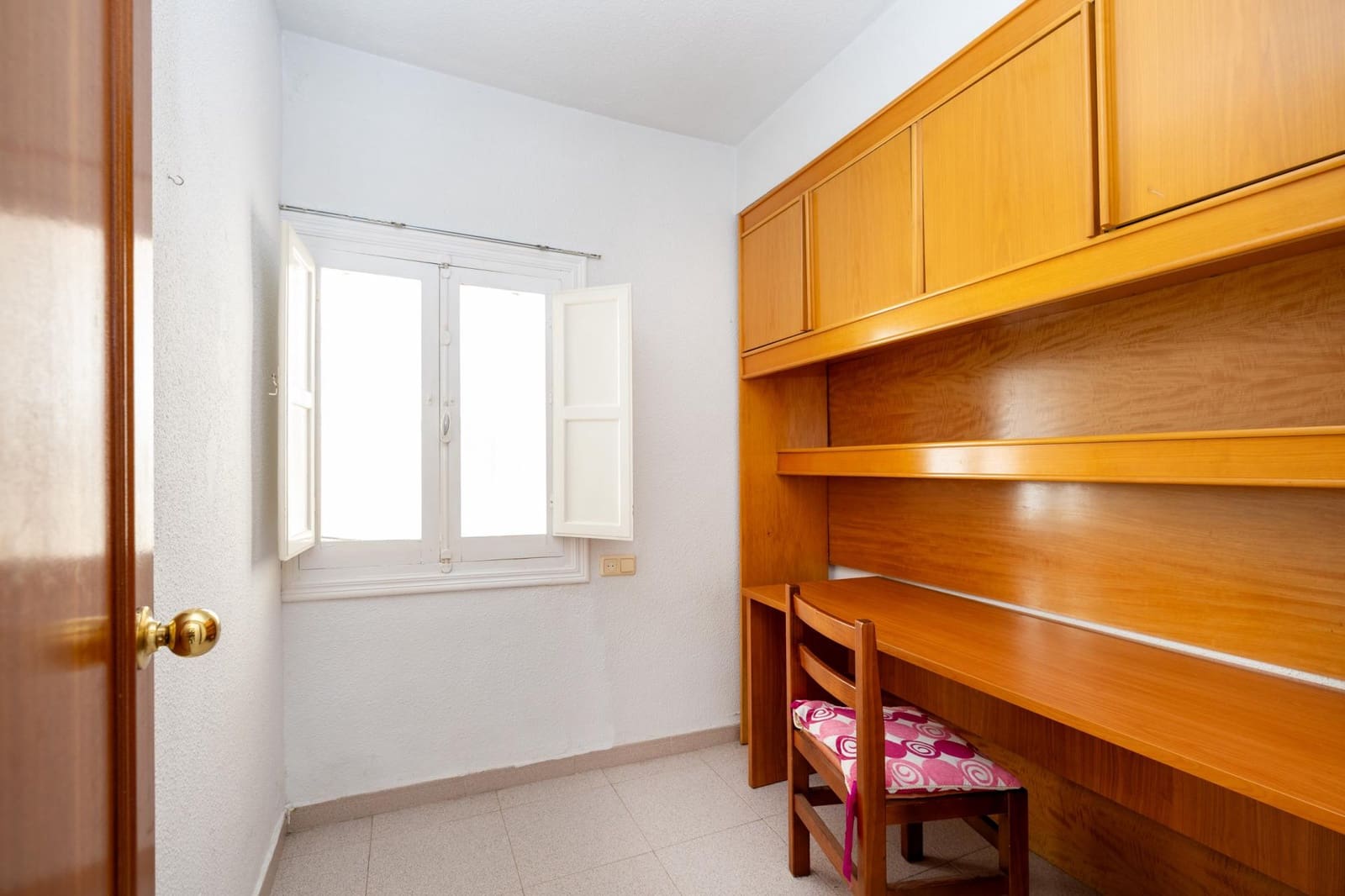 3 sovrum Lägenhet till salu i Granada stad - 219 000 € (Ref: 9755621)