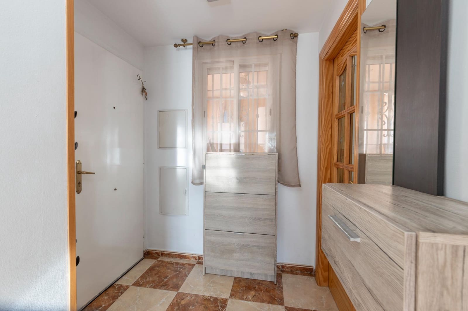 3 soverom Leilighet til salgs i Churriana de la Vega med garasje - € 219 000 (Ref: 9755622)