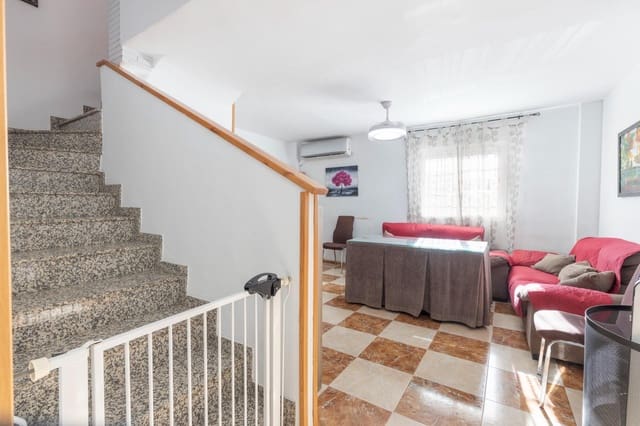 3 soverom Leilighet til salgs i Churriana de la Vega med garasje - € 219 000 (Ref: 9755622)