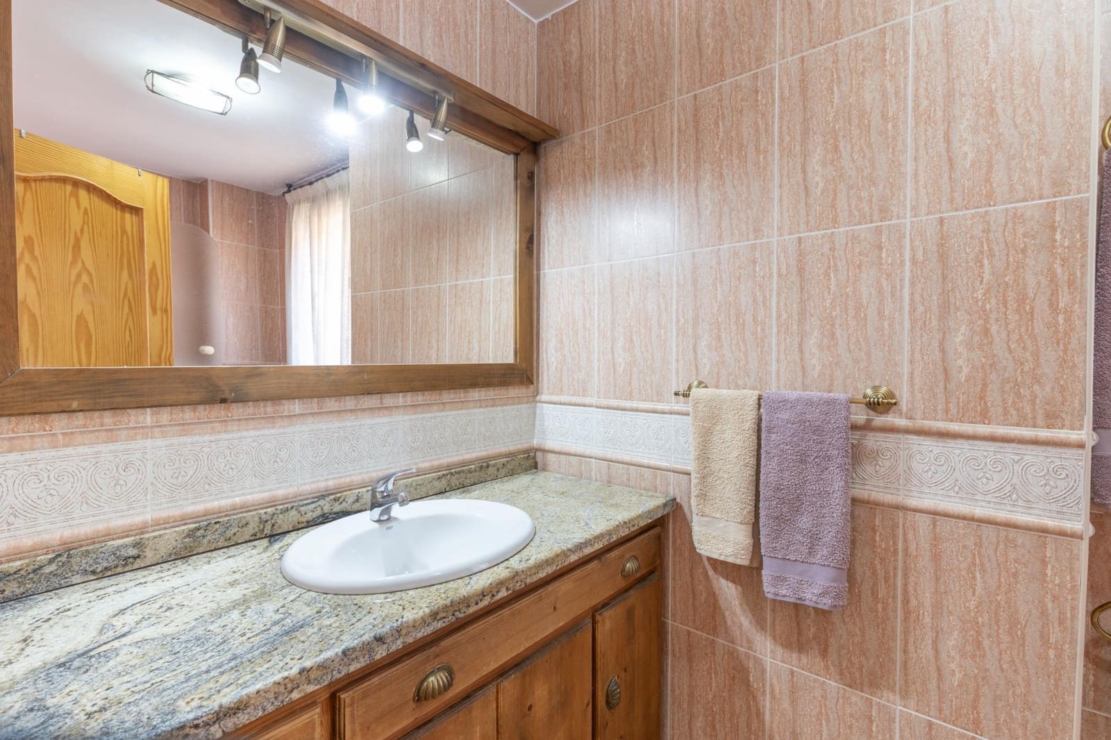 3 soverom Leilighet til salgs i Churriana de la Vega med garasje - € 219 000 (Ref: 9755622)