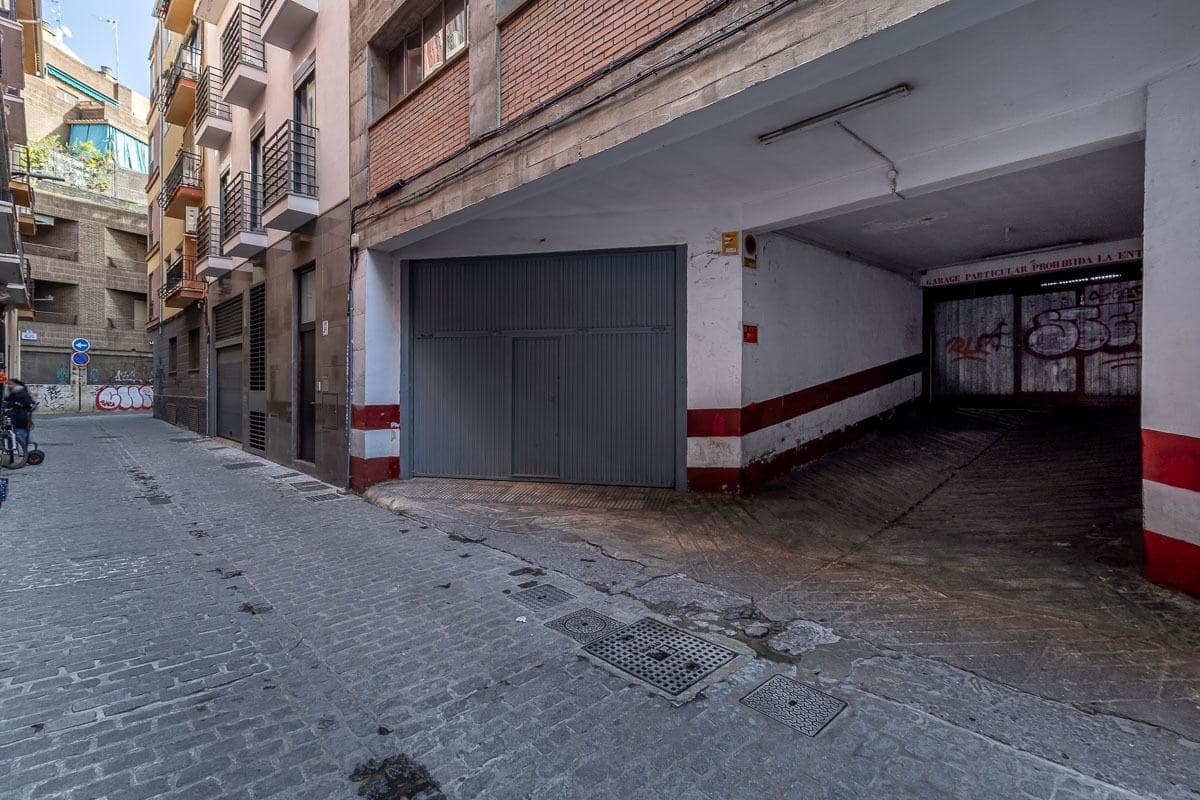 Garage for sale in Granada city - € 45,000 (Ref: 9761952)