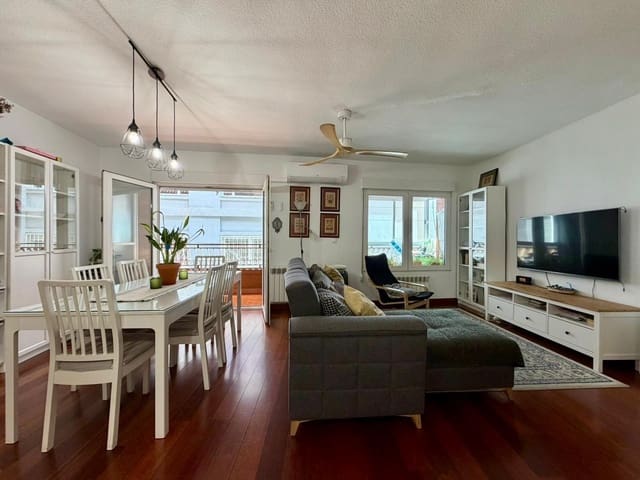 4 slaapkamer Flat te koop in Granada stad - € 449.000 (Ref: 9770611)