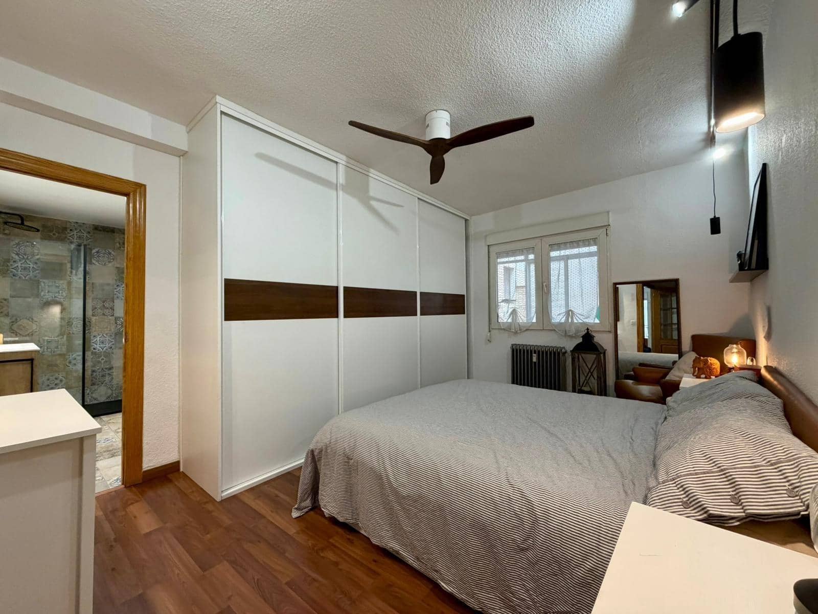 4 slaapkamer Flat te koop in Granada stad - € 449.000 (Ref: 9770611)