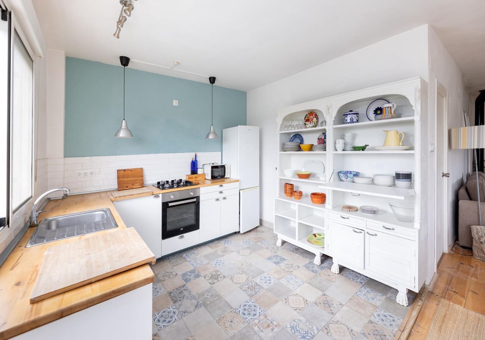 8 makuuhuone Maalaistalo myytävänä paikassa Las Gabias mukana uima-altaan - 245 000 € (Ref: 9770612)