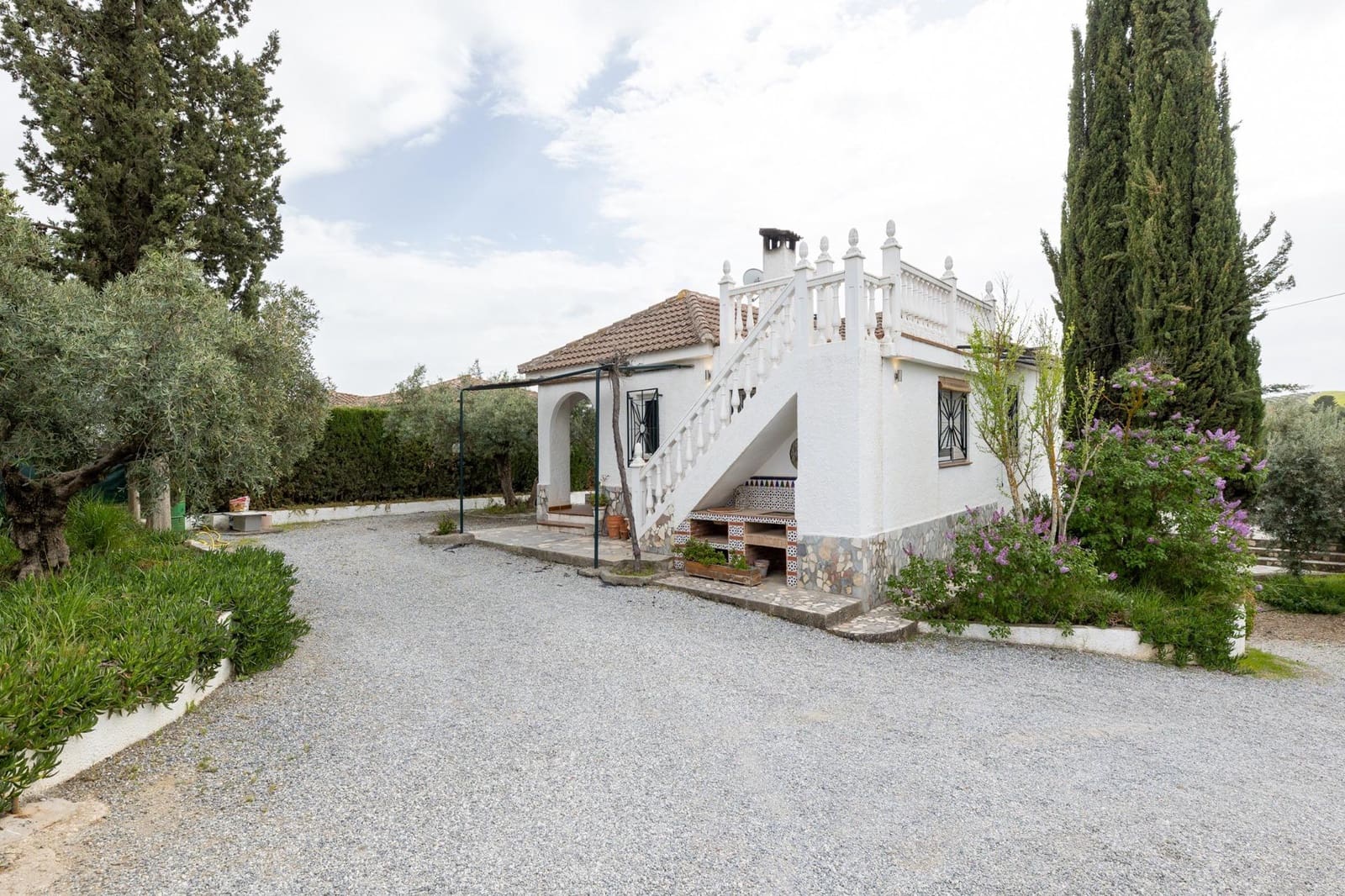 8 makuuhuone Maalaistalo myytävänä paikassa Las Gabias mukana uima-altaan - 245 000 € (Ref: 9770612)