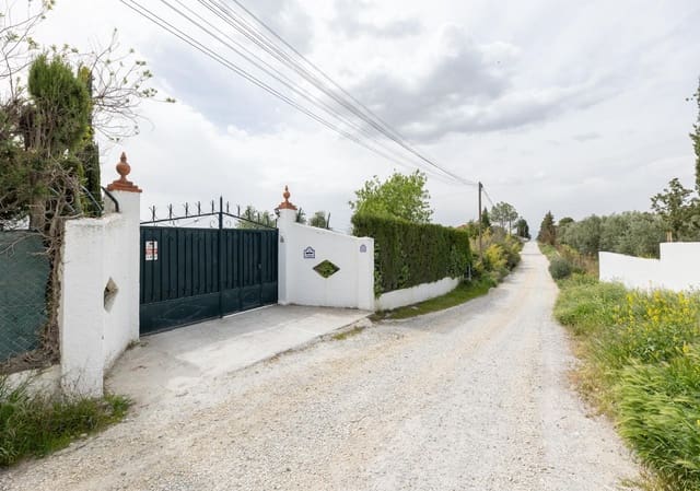 8 makuuhuone Maalaistalo myytävänä paikassa Las Gabias mukana uima-altaan - 245 000 € (Ref: 9770612)