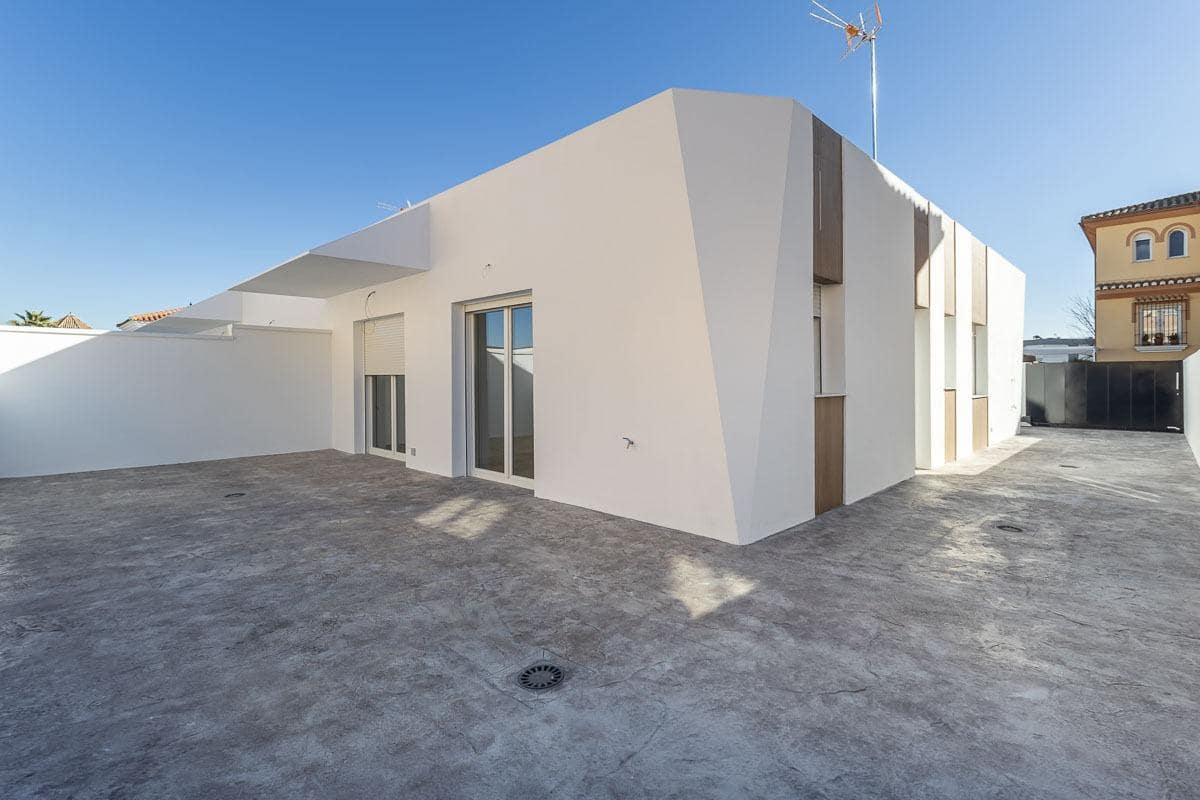 3 makuuhuone Rivitalo myytävänä paikassa Belicena mukana 
autotalli - 270 000 € (Ref: 9773021)