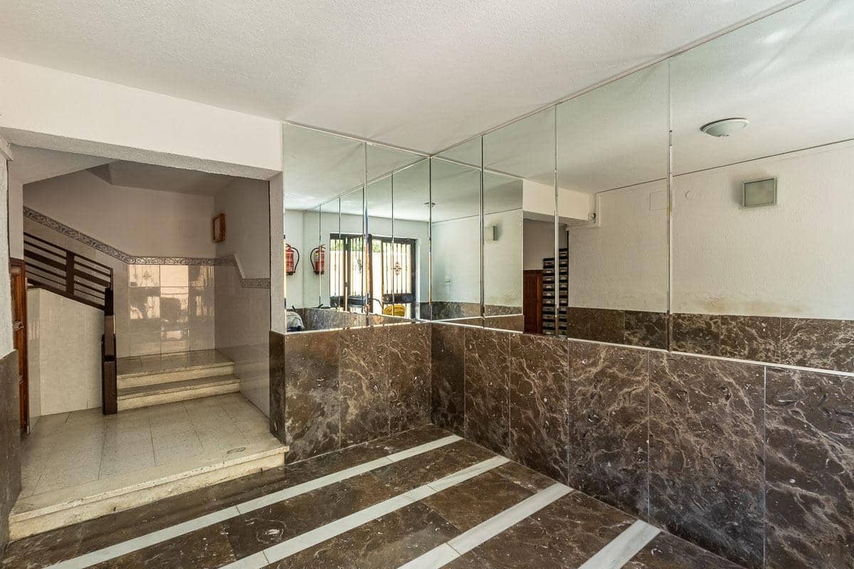 2 makuuhuone Asunto myytävänä paikassa Granada kaupunki - 240 000 € (Ref: 9778084)