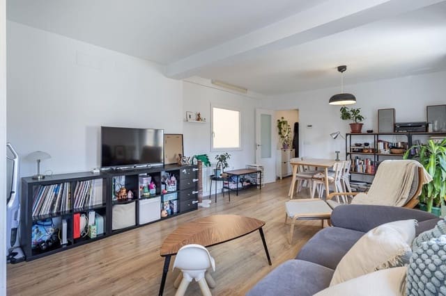 2 sovrum Lägenhet till salu i Granada stad - 240 000 € (Ref: 9778084)