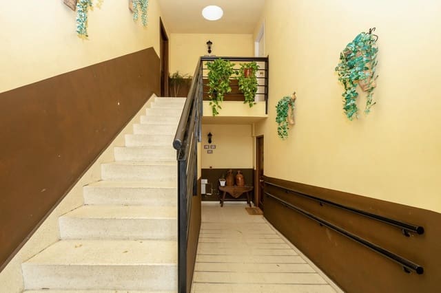 2 quarto Apartamento para venda em Albolote com garagem - 170 000 € (Ref: 9788371)