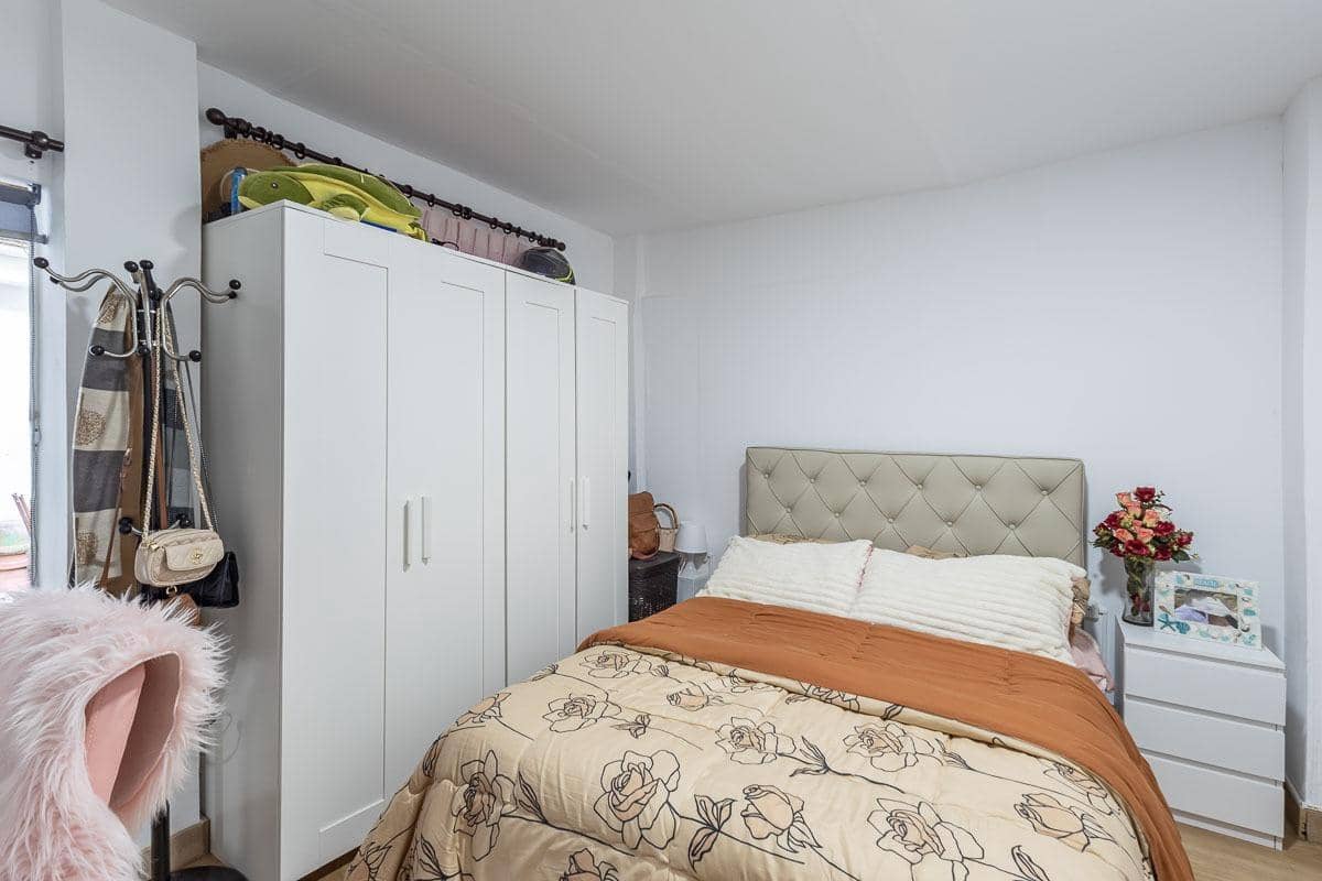 1 camera da letto Commerciale in vendita in Granada citta - 89.000 € (Rif: 9791011)