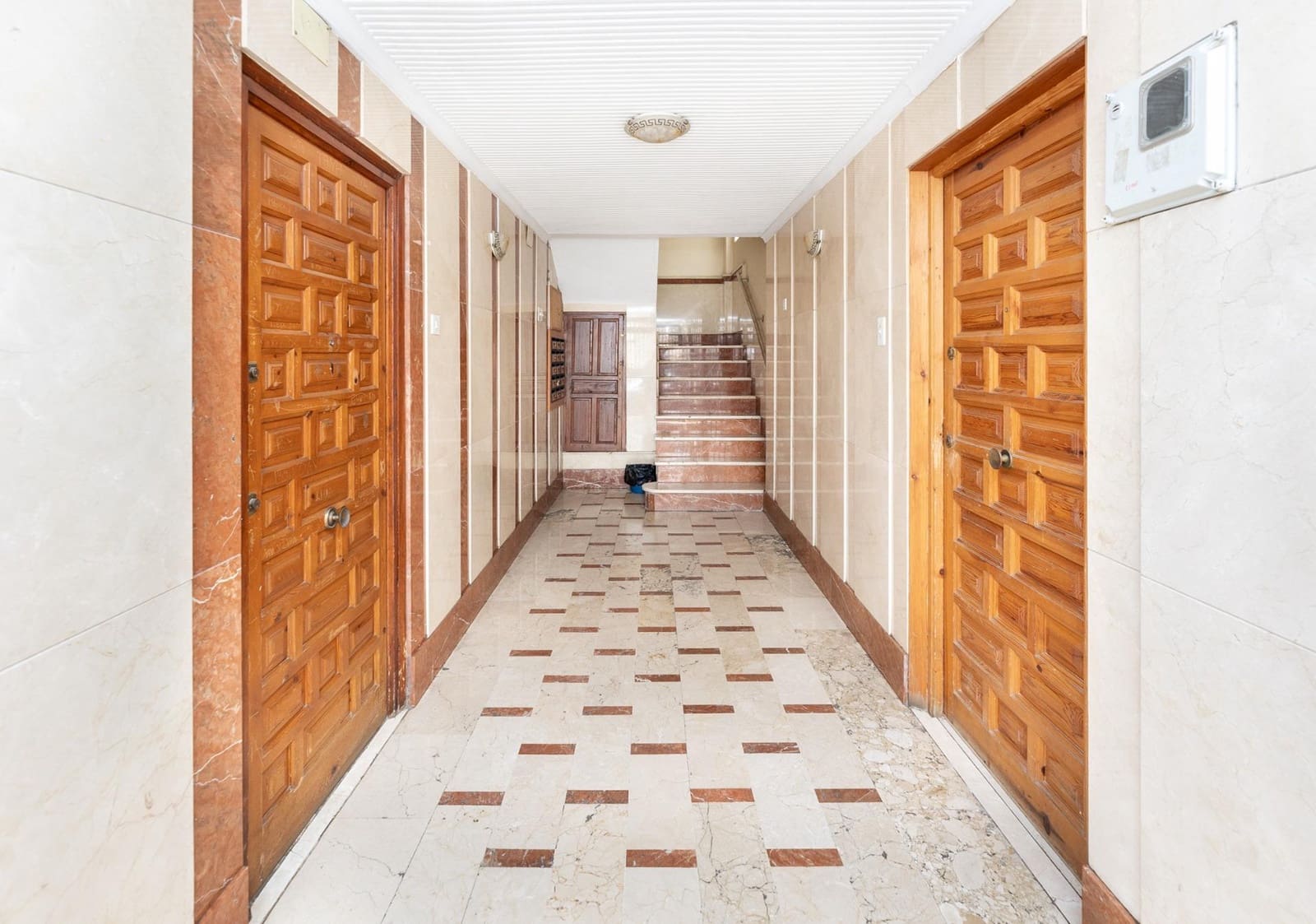 3 makuuhuone Asunto myytävänä paikassa Granada kaupunki - 189 000 € (Ref: 9799212)