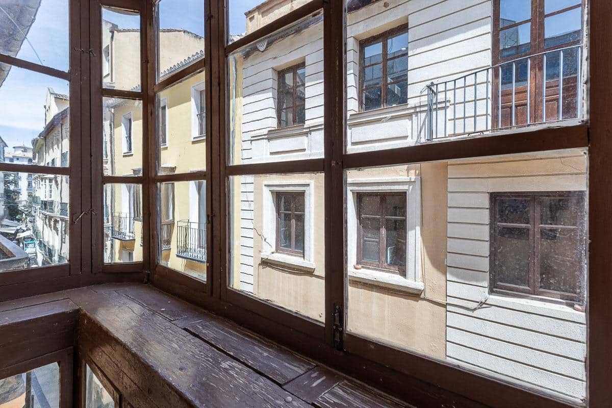 1 Zimmer Wohnung zu verkaufen in Granada Stadt - 250.000 € (Ref: 9800625)