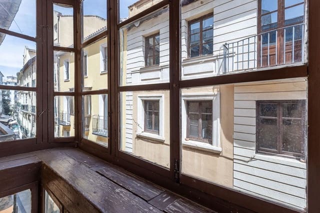 1 Zimmer Wohnung zu verkaufen in Centro, Granada Stadt - 250.000 € (Ref: 9800625)