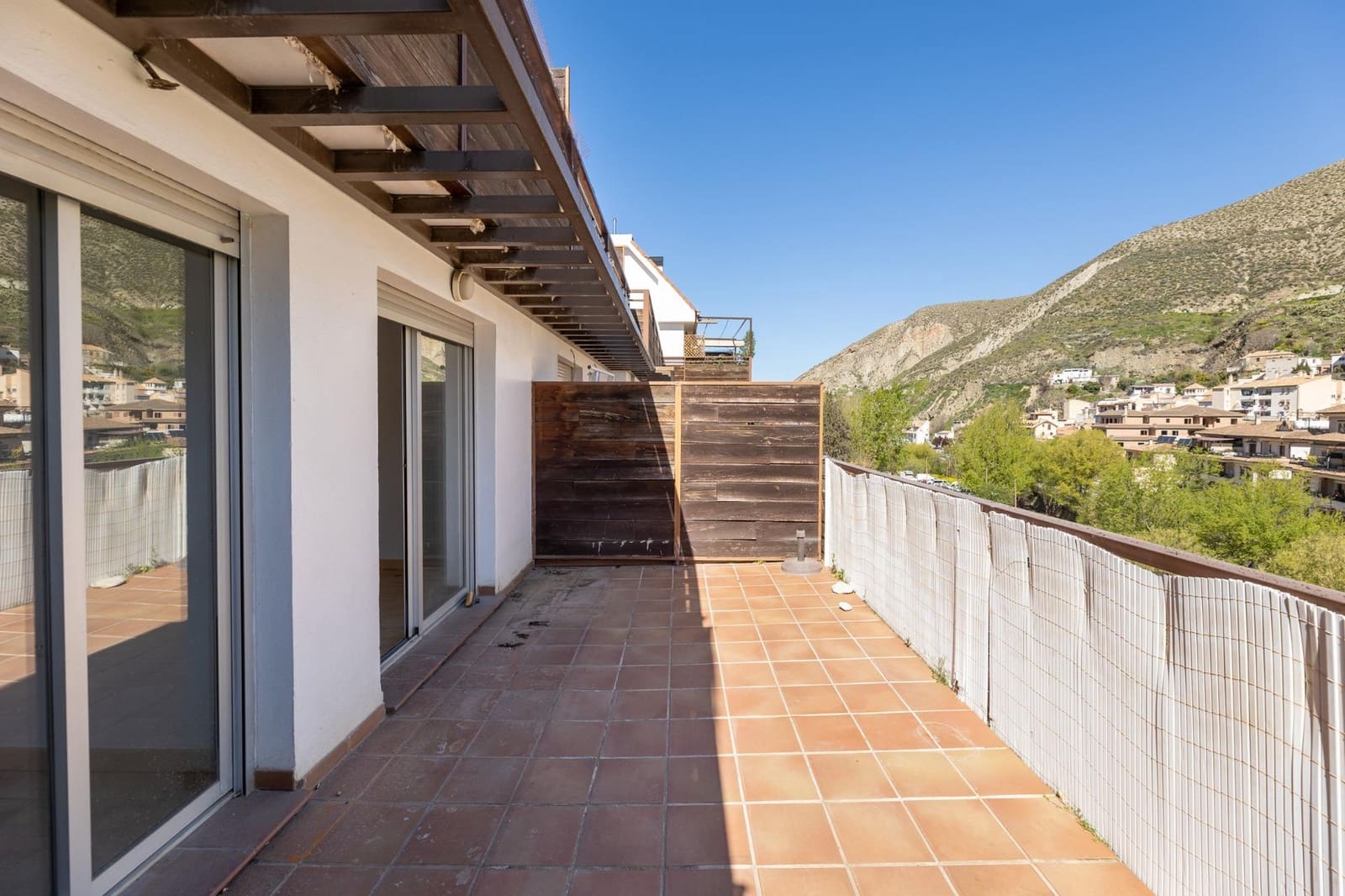 2 chambre Appartement à vendre à Monachil avec garage - 183 000 € (Ref: 9800626)