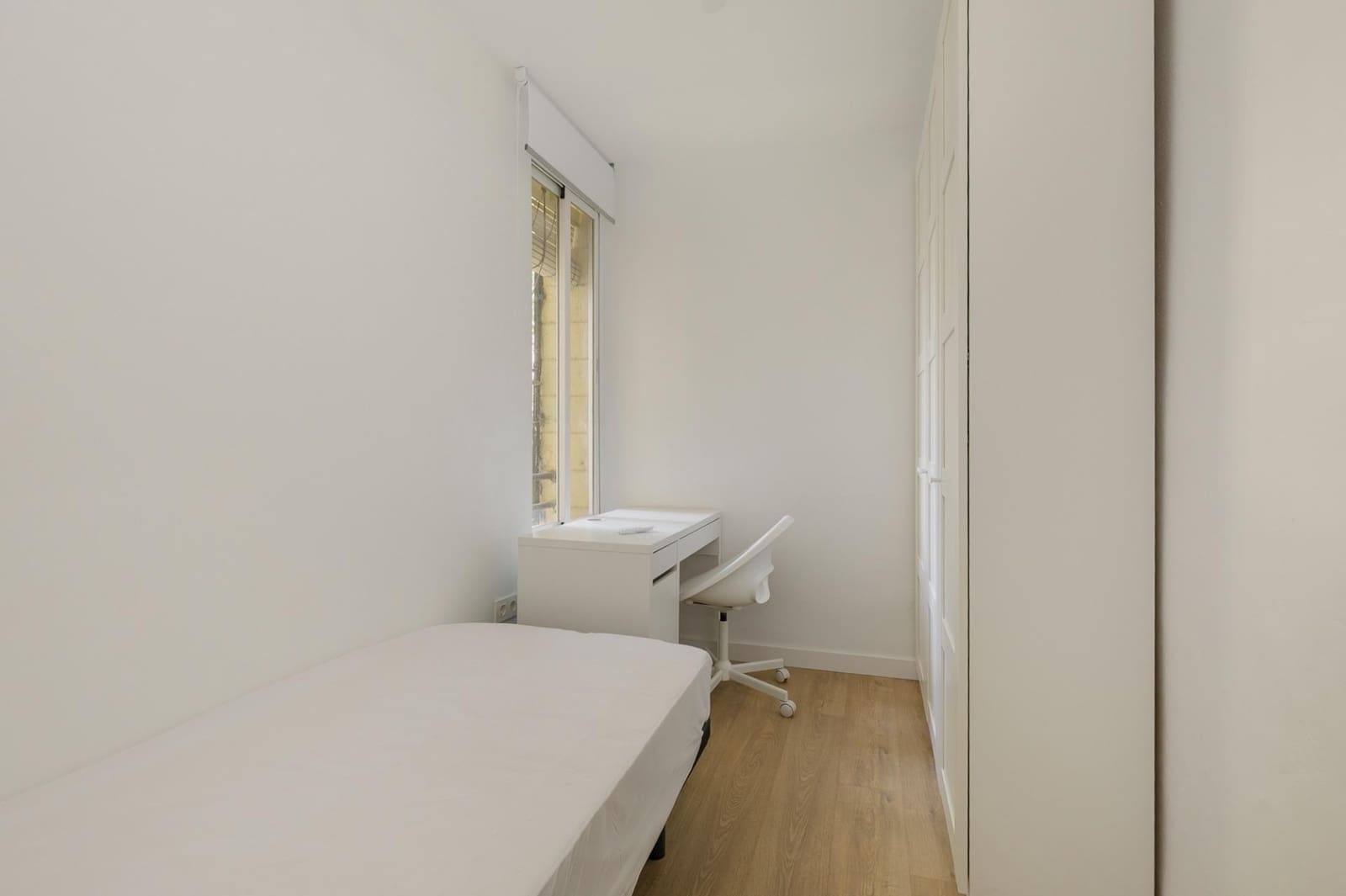 4 bedroom Flat for sale in Granada city - € 125,000 (Ref: 9807929)