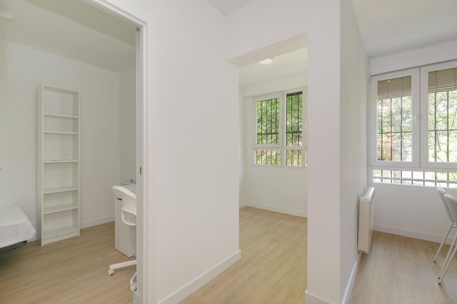 4 bedroom Flat for sale in Granada city - € 125,000 (Ref: 9807929)